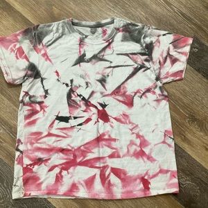 tie dye shirt!
